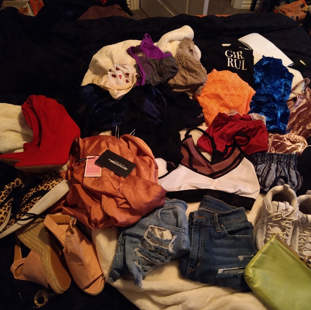 Trade bundle for PFF💕💕💕